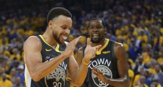 NBA历年百大巨星排行榜（揭秘篮球界最伟大的球员阵容，）