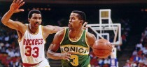 NBA现役十二大射手排行榜（他们的命中率统治球场，谁才是最可怕的射手？（）