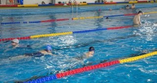 提升贵州中考女生游泳技巧的要求（培养游泳技巧，助力女生在中考中脱颖而出）