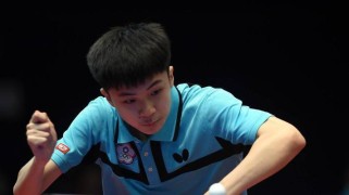 乒乓球直拍反手弹击的技巧与训练方法（高效击球技术提升乒乓球反手弹击水平）