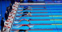 游泳50米的技巧（掌握正确的姿势和呼吸方法，提高游泳速度）
