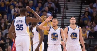 NBA历史单场三分球纪录排行榜（历史激荡！三分球风暴席卷NBA赛场）