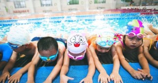 掌握宁波中考游泳100米技巧的关键要点（提升游泳水平，顺利通过中考体育考试）