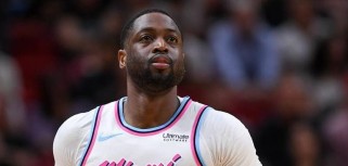 NBA历年最强分卫排行榜（探寻历史上15位最伟大的NBA分卫，见证传奇时刻的独一无二）