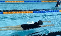 新手学游泳的必备技巧（掌握这些关键技巧，迈出你的游泳第一步）