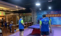 乒乓球的精彩击打——台侧面的绝佳表现（从身体控制到战术应用，乒乓球选手如何巧妙利用台侧面进行攻击）