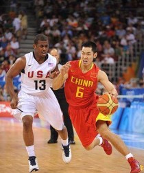 防守小快灵，让对手束手无策（以篮球比赛中防守小快灵为主题的技巧和策略）