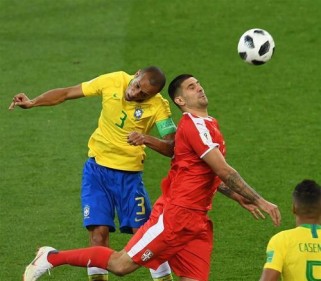 巴西足球技巧（探寻巴西足球技巧的独特魅力与发展趋势）
