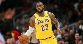 2021年NBA球员实力排行榜揭晓（全面分析最新NBA球员实力排名，詹姆斯登顶）
