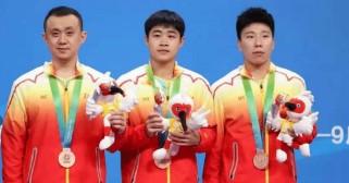 乒乓球男单铜牌得主的崛起与挑战（揭秘中国乒坛新星的成长之路）