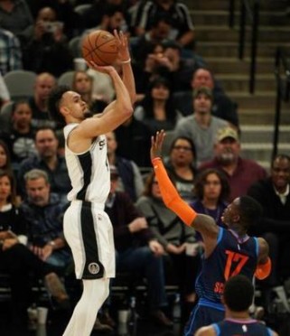 NBA历史单赛季2000分排行榜（回顾NBA历史上单个赛季得分突破2000分的巨星们）