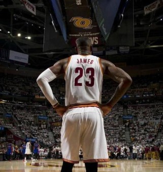 NBA历史最高单场得分排行榜（篮球狂热者必看！NBA最高单场得分纪录与巨星的传奇故事）