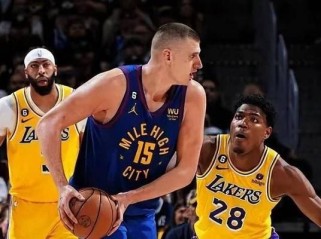 NBA季后赛个人篮板排行榜