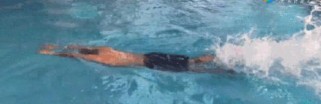 掌握自由泳的技巧与方法（游泳爱好者必读，轻松学会自由泳！）