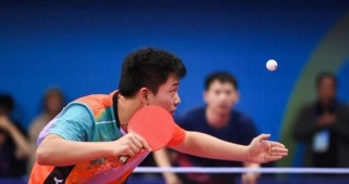 乒乓球高手的光辉岁月（拥有坚韧意志的乒乓球选手）