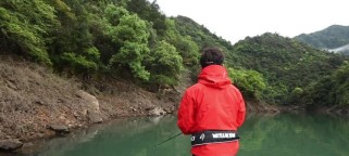 百花山庄水库钓鱼路亚之乐（探寻百花山庄水库最佳钓鱼路亚技巧）
